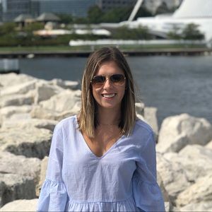 Meet your Posher, Lindsay